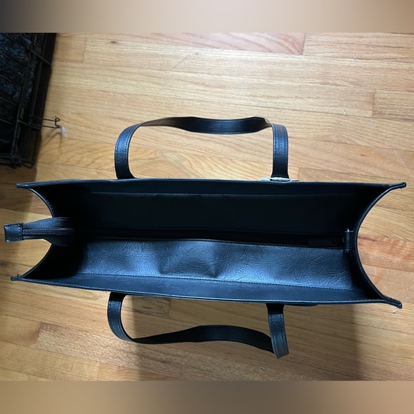 Large Beis Work Tote NWT - Picture 2 of 11